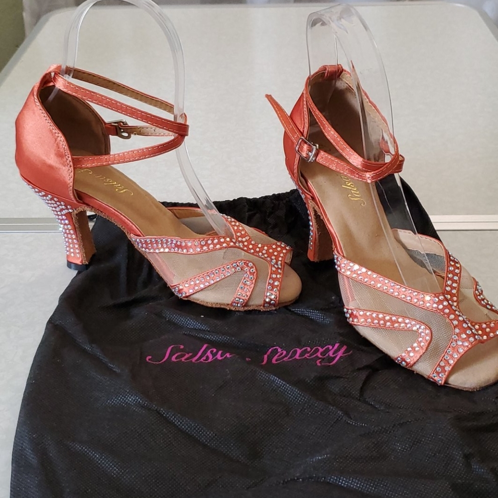 NWOT salsa suede sole dancing shoes